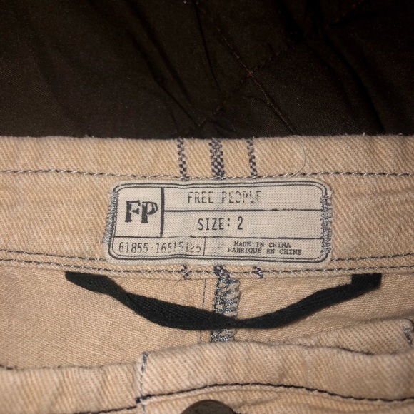 Free People “Cargo” print Shorts - Picture 6 of 6